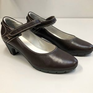 Mag Brand Chocolate Brown Mary Jane Shoes, Sz 39 (7.5?)